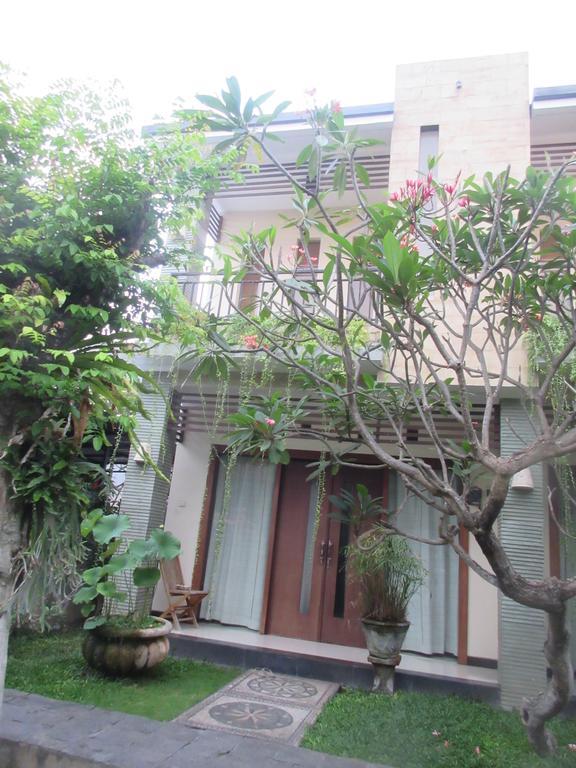Rika Maison d'hôtes Sanur