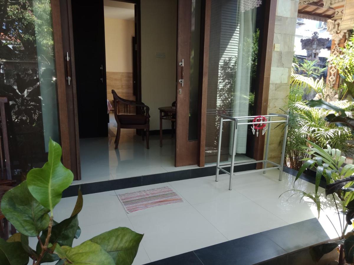 Rika Wisma tamu Sanur (Bali)