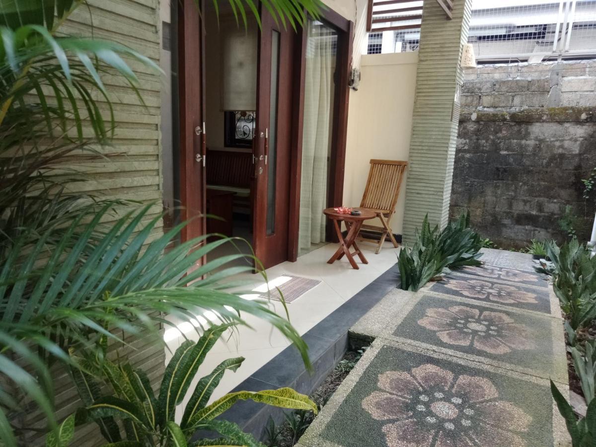 Rika Sanur (Bali)