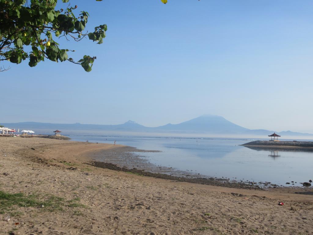Rika Wisma tamu Sanur (Bali)